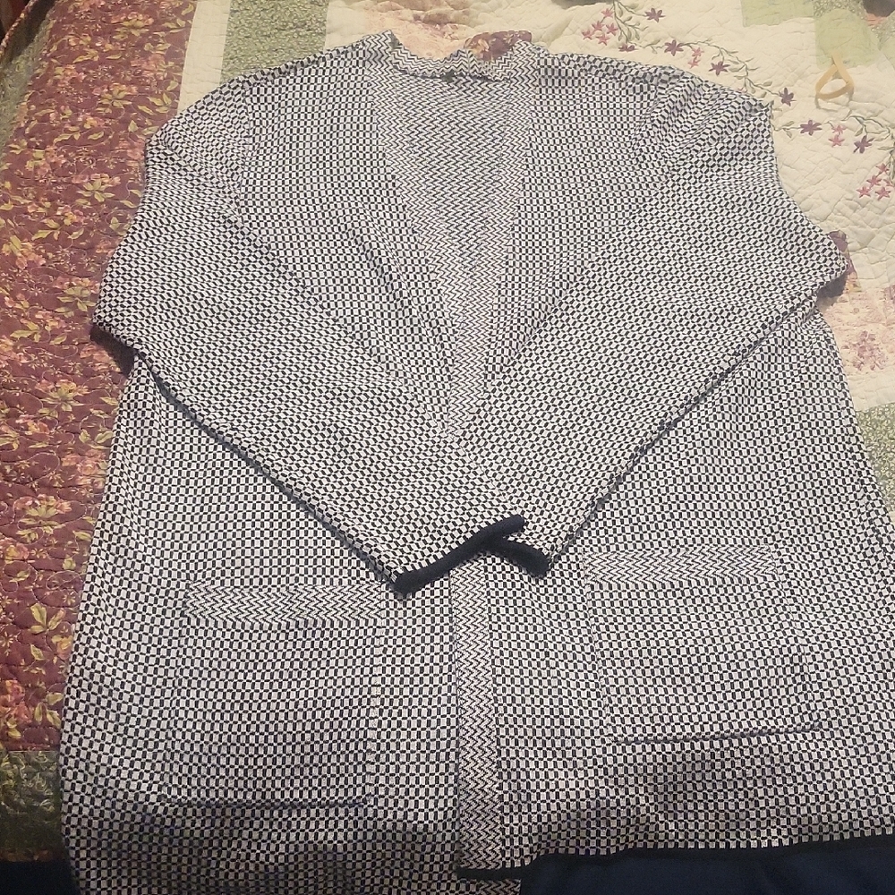 Black and White Patterned Blazer